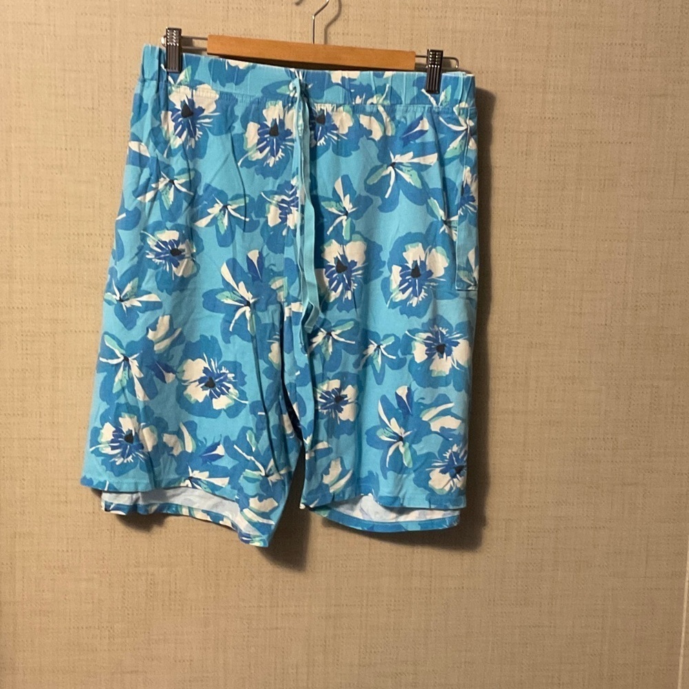 Covington Blue Floral Women's Shorts